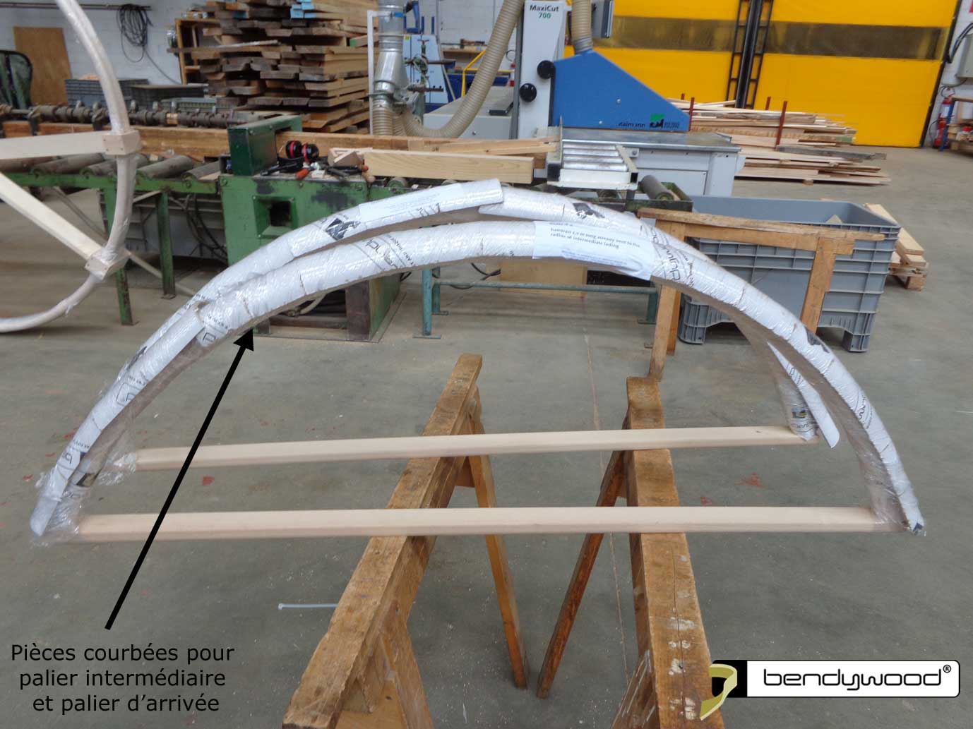 Main courante courbée érable ø40mm