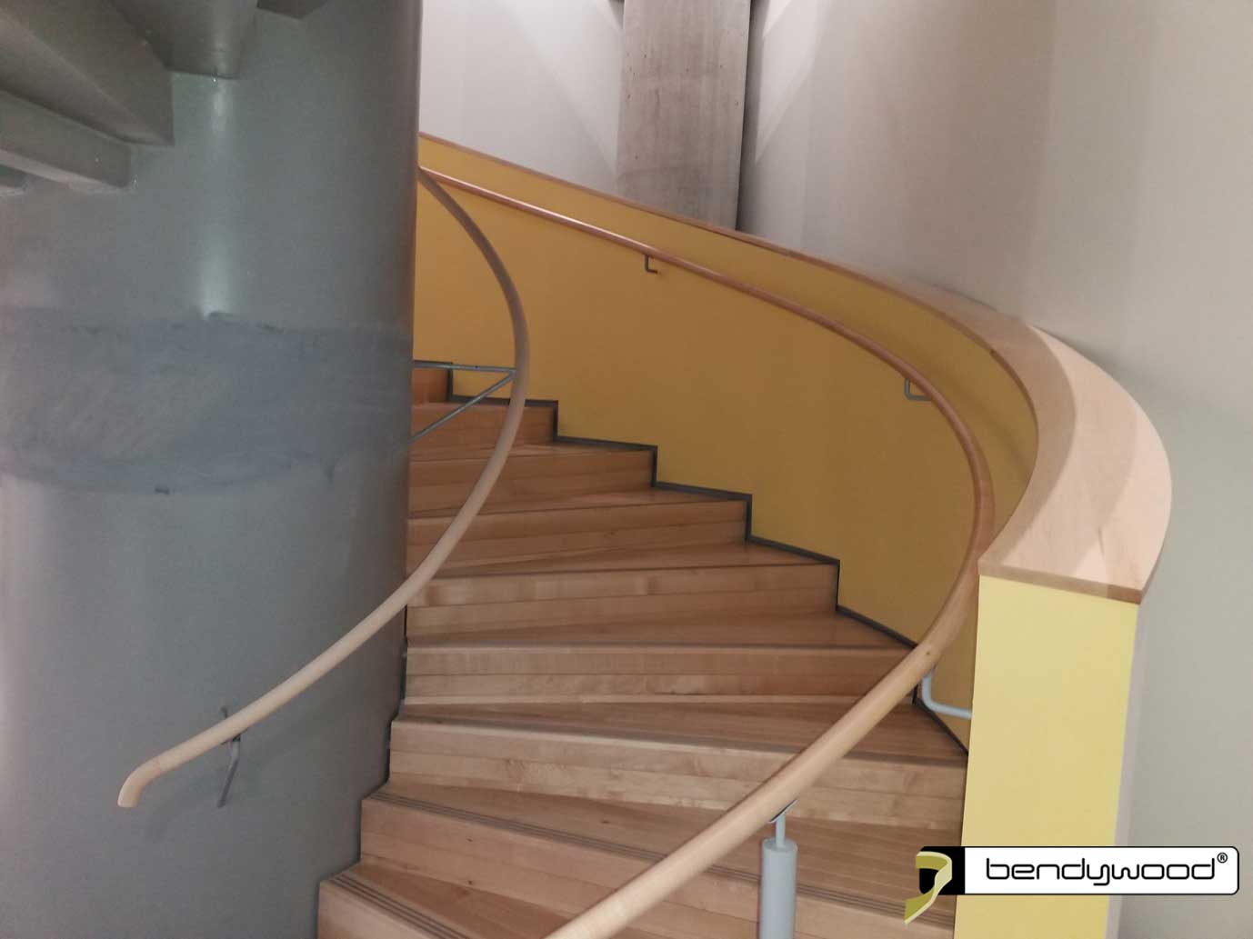 Main courante courbée érable ø40mm