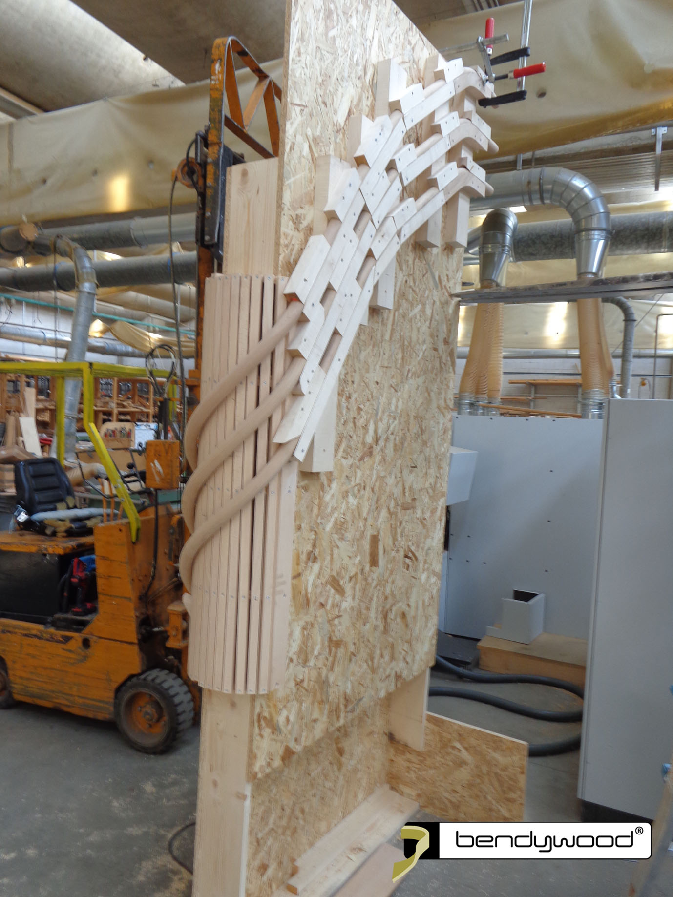 Mould for 3 inner handrails 40 mm on a wall 20 cm thick 1 copia